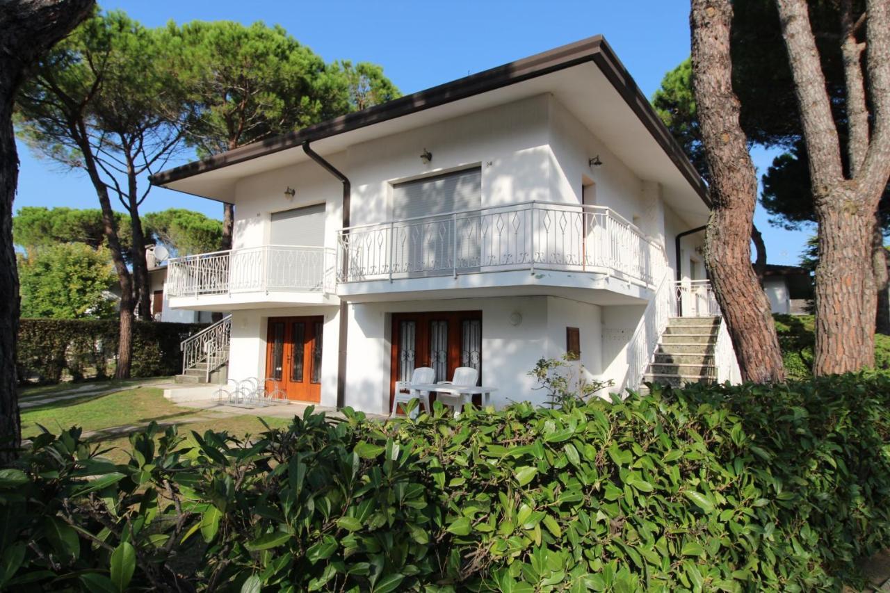 Villa Marisa Lignano Sabbiadoro Kültér fotó