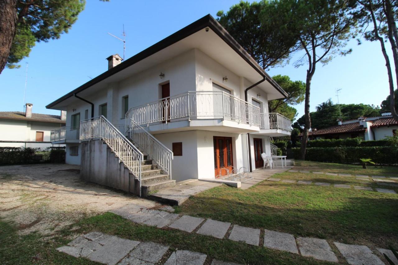 Villa Marisa Lignano Sabbiadoro Kültér fotó